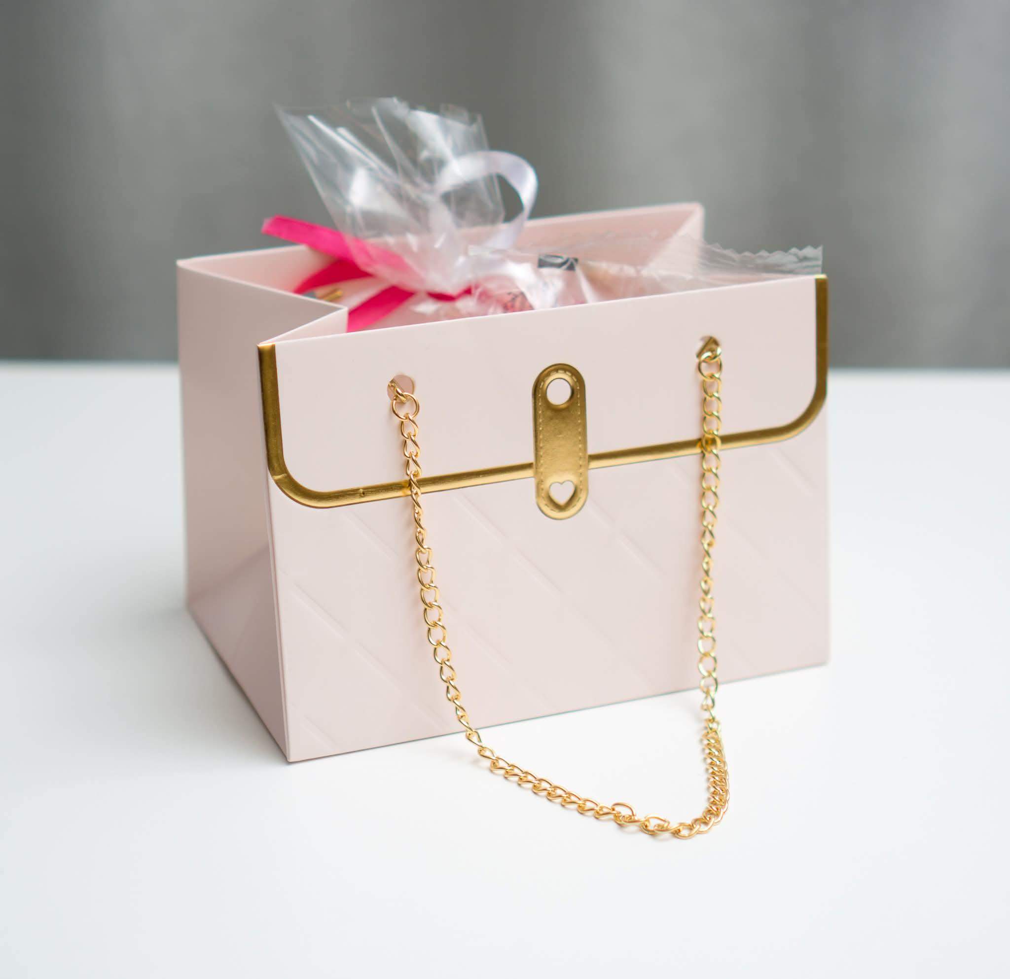 Strzelające serduszka w torebce 0